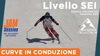 Curvare in conduzione - Livello 6 della Scuola Sci Italiana illustrato da Jam Session