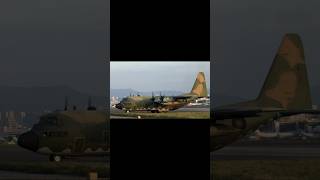 TSA松山機場，12/25，ROCAF/1309/C130，老母雞起飛進場，教官熱情揮手👋#shorts