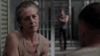 Walking Dead: Carol is a Bad-ass