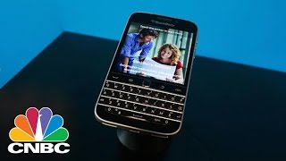 Blackberry To Stop Making Its Classic Line: Bottom Line | CNBC