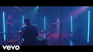 Fickle Friends - Swim (Live at RAK Studios)