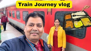 Train Journey vlog Indian Railway कब सुधरेगा || Lucknow Barauni express 15204 || mnlife family vlog