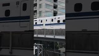 【JR東日本 武蔵小杉駅のホームから】JR東海 東海道新幹線700A通過1/2