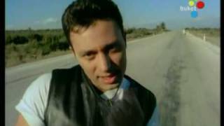 Mustafa Sandal - Beni Ağlatma