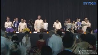 Duterte hosts 1,300 guests at Asean gala dinner