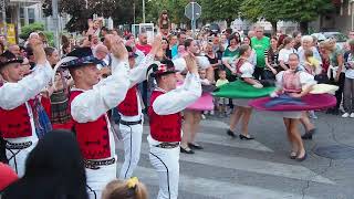 Narodne igre Slovačke. Folklore Ensemble Rozmarija (Presov). SremFolkFest 2023 Slovak dances defile