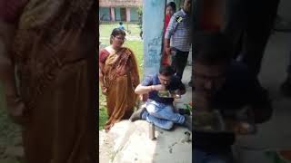 Katihar DM conducts surprise inspection, eats mid-day meal at school