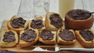 Greek Homemade Olive Paste or Tapenade - Σπιτική Πάστα Ελιάς ή Ταπενάδα