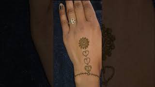 New heart ❤️❤️❤️❤️❤️ shape beautiful mehndi designs ll easy simple mehndi designs ll mehndi ka desin