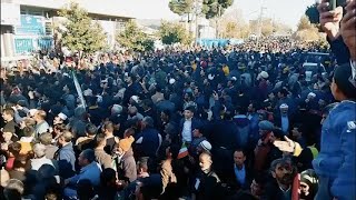 🎥 #نماهنگ|استقبال مردم شهرستان مرزنشین مراوه‌تپه از آیت‌الله رئیسی در مصلای این