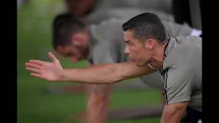 Cristiano Ronaldo first full training with his new Juve team