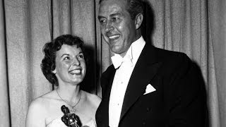 Mercedes McCambridge winning Best Supporting Actress for \