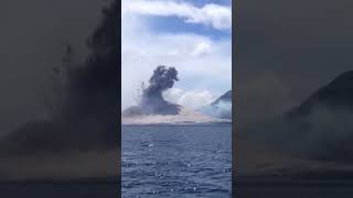 Volcano Sends Shock Wave Volcano Supersonic Shockwave Shorts