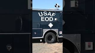 Here Comes The Boom Explosive Ordnance Disposal Eod Technicians