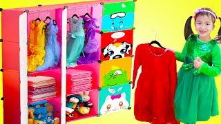 Jannie Pretend Play Princess Dress Up with New Clothes Closet Toy