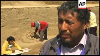 Scientists discover unspoiled tomb from the Lambayeque culture