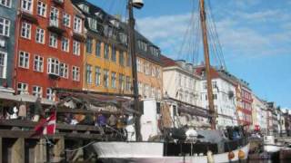 Lyrical sightseeing in Copenhagen