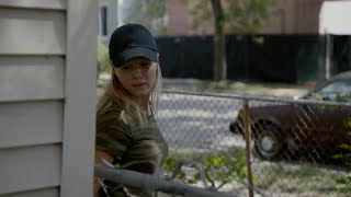Chicago PD 10x01 (4) Upton ignores Voight's orders and goes in alone
