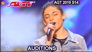 Benicio Bryant Singer sings "The Joke" AWESOME | America's Got Talent 2019 Audition