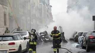 Viatura explode no centro de Milão