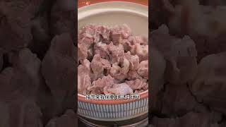 炖牛肉要牢记三放两不放的诀窍美食教程 天儿冷吃点啥 牛肉汤 汤鲜味美 炖羊肉