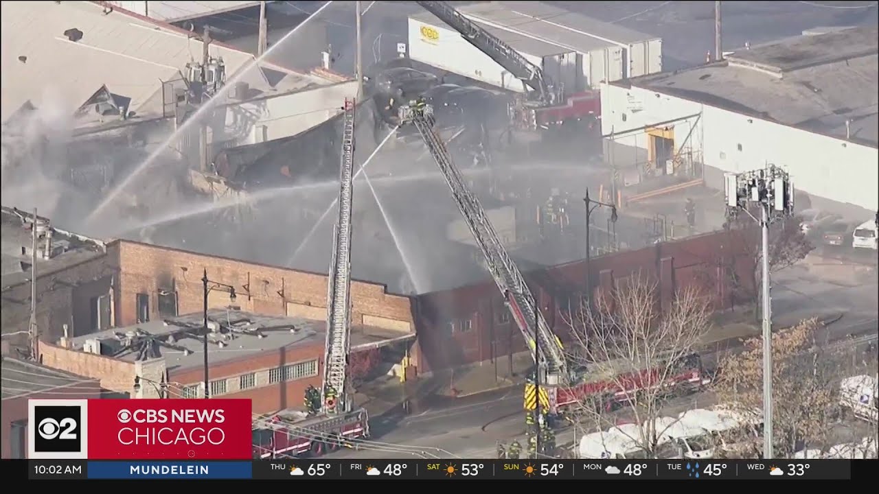 Crews Battle Extra-alarm Fire In Back Of The Yards - YouTube