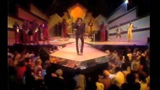 James Brown - Get Up Offa That Thing Live At The Midnight Special