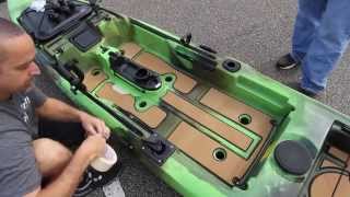 Installing SeaDek on a Native Watercraft Slayer Propel 2014-iboats.com