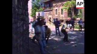 Turkey - Students clash