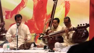 veena vocal dhrupad jugalbandi-pt.uday bhawalkar and ustad bahauddin dagar,raag chandrakauns,part 1