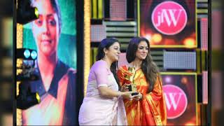 சிம்ரன் கையால் விருது வாங்கிய ஜோதிகா! JFW movie awards 2020 l Jyothika l Simran