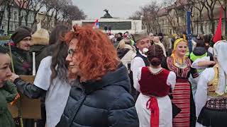 Okupljanje pred protestnu šetnju Subotica