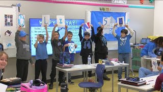 Students, staff at Washington Local Schools wear Lions gear to support team's playoff run