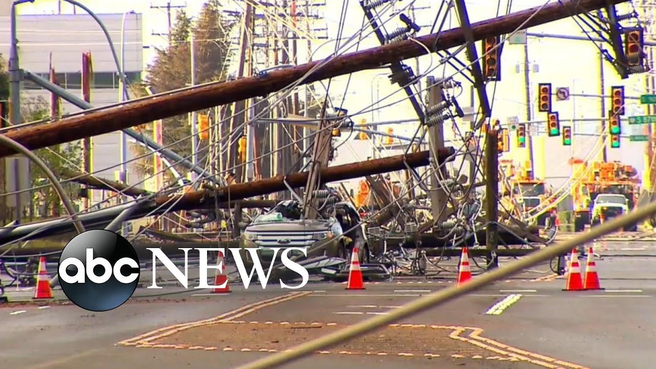 Thousands Left Without Power In Seattle Area - YouTube