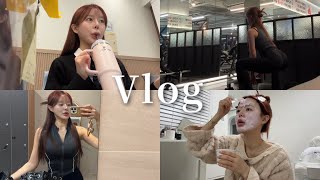 Vlog | 씻지도 않고 짬뽕집 가서 해장 · 오랜만에 만난 친구들과 교동에서 소주 때리고 담날 미숫가루 태워서 출근하는 효년 · KFC 신메뉴 치밥 · 하체 조지고 곱대창 맛집