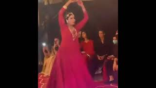 Nida Yasir is Dancing On Her Brother's Wedding
