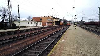 418-301 departs Nagykanizsa with a Sopron to Pécs train on the 02/01/2018.