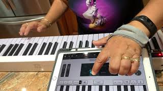 Vangoa VGD611 (part 2)/WIRELESS BLUETOOTH MIDI KEYBOARD  Keyboard Demo! works w iPad So Easily!!!