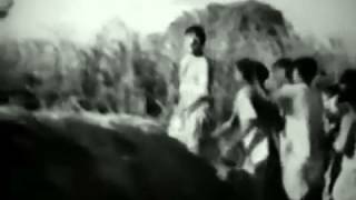 Jogira Holi Khelat Nandlal: By Mohd Rafi, Chorus - Godaan (1963) - Hindi [Holi Special] With Lyrics