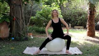 Pregnancy pilates practice with fitball - Pilates city