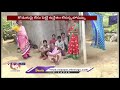 తల్లి బతికి ఉండగానే పెద్దకర్మ son performs living funeral to mother nalgonda v6 news