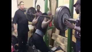 230kg/506lbs squat for 5reps - Sam Watt