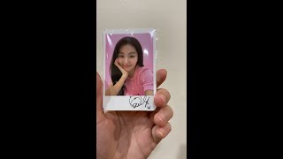 AMUSE Vegan Peach Cream (Seulgi photocard and mini poster) #AMUSE #슬기 #SEULGI #shorts