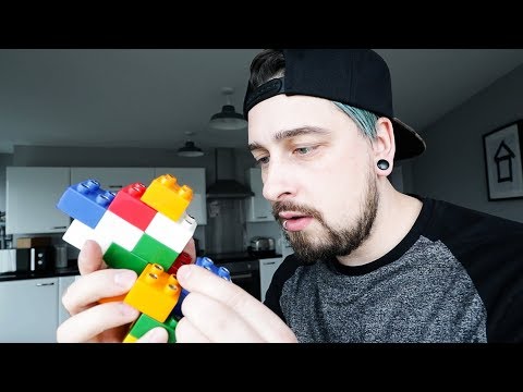 5 Signs of AUTISM you NEED to know 5 Signs of AUTISM you NEED to know