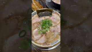 【グルメ】豚骨ラーメンと云えば、40年来通ってる🍜大砲ラーメン本店🍜超絶有名店になりました😆　ディナーに行くのがおすすめ👍