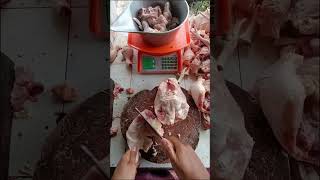 Potong ayam goreng #ayam #ayambroiler #broiler #chicken #skills #shortvideo #shorts #viralvideo