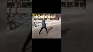 冬天了 该出门滑雪了 滑雪莫名成了别人的坐骑！ #搞笑 #shorts #laugh