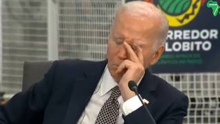 40 Most Embarrassing Moments of Presidents Ever Caught on Live TV