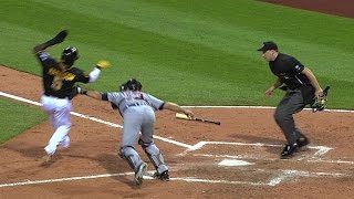 DET@PIT: J.D. Martinez nabs Harrison at the plate