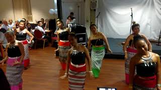 เบิ่งนครพนม : Thai Cymru dancing for Cancer Research Wales 19-10-2019